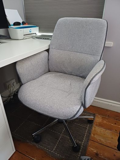 Home office chair