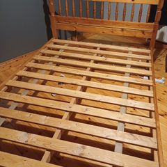 Double Pine Bed