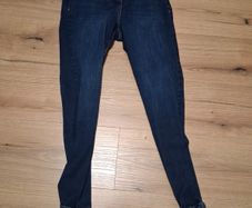 Maternity jeans size 16