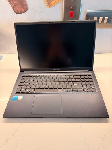 Asus Vivobook 15 | I5-1335u | 16gb Ram | 512gb Ssd