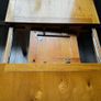 Beautiful extendable table Image 4