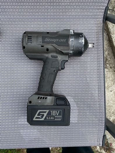 Snap on impact