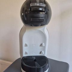 Dolce Gusto Coffee / Hot Drinks Machine