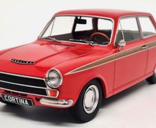 Ford Cortina MK1 Lotus 1966 - 1/18 - New In Box
