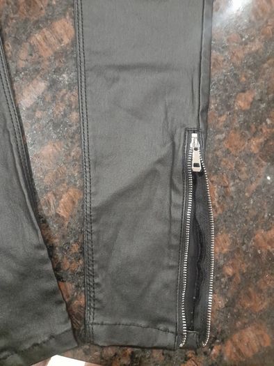 Girl's leather look skinnys