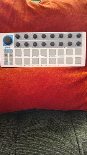Arturia Beatstep