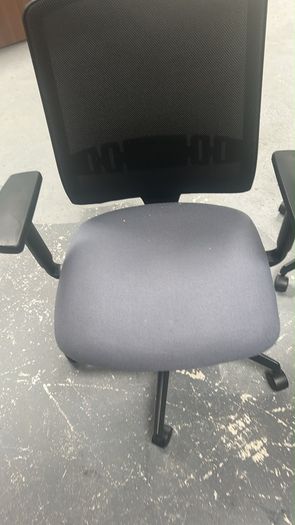 office clearence stock WHATSAPP FOR PRICES
