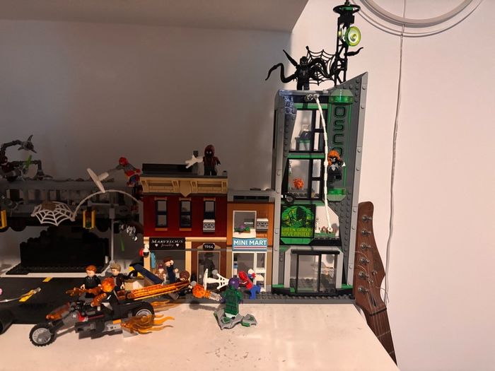 Lego Spiderman Bundle(read Description)