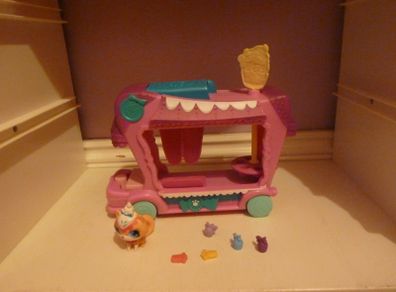 Littlest pet shop