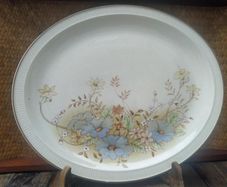 vintage platters, platter, retro platter, Arklow, Poole, JG Meakin