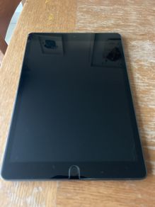 iPad 8th gen 128gb