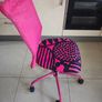 Pink Swivel Chair Image 3