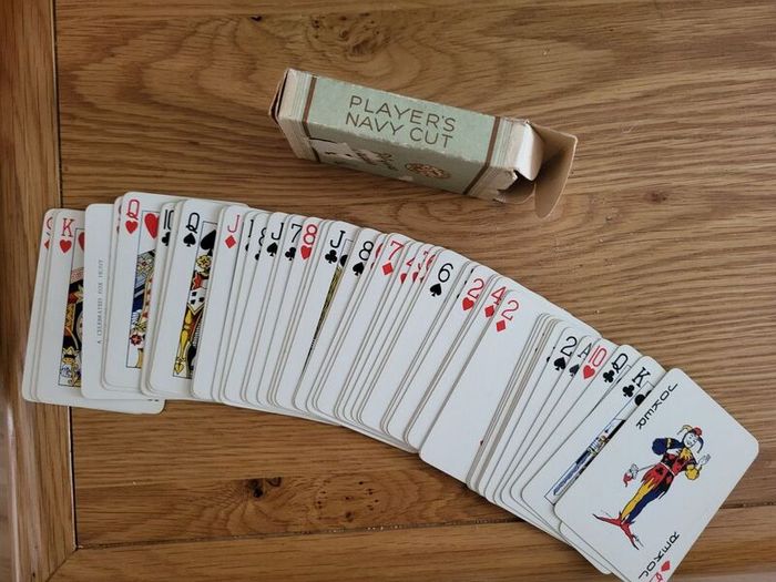vintage the hunting playing cards