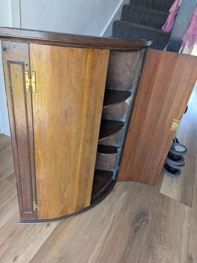 Corner antique