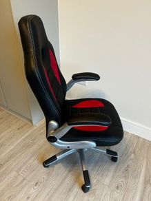 Black & Red Racing Gaming Chair / Ergonomic Office