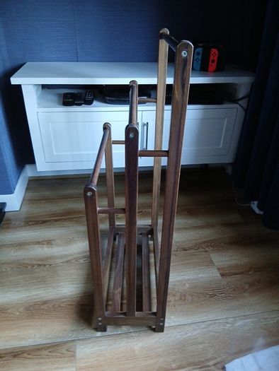 Dark Wooden towel rack bought off amazon