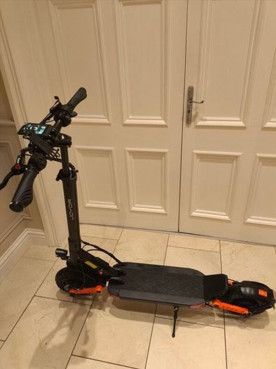 Electric scooter