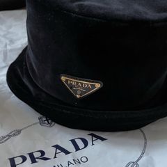 hat