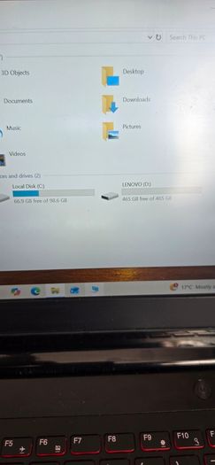Lenovo Y700 Laptop