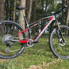 Pinarello Dogma XC size Large ex demo