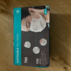 Disposable face mask
