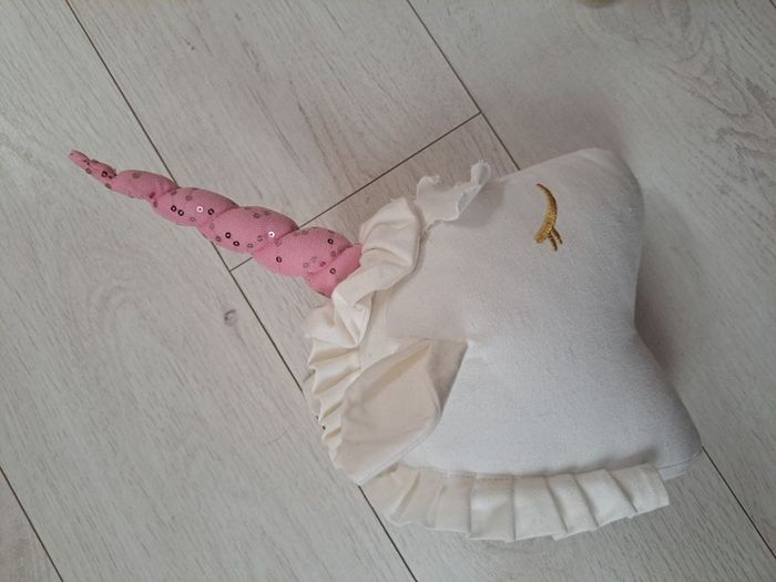 Girls unicorn wall decoration