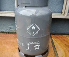 gas cylinder