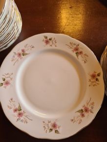 Duchess Glen pattern