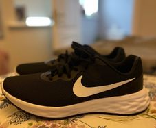 Mens Nike Running Size 10.5