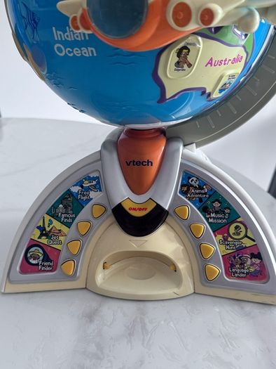 V tech kids globe