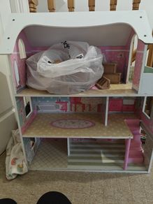 doll house with wood furniture
