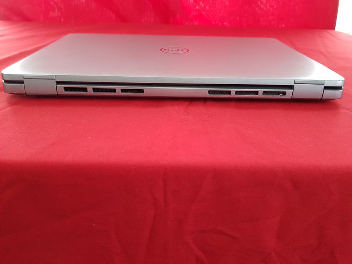 Dell Latitude 5440, i7 Cpu (13th gen), 32 GB Ram, 512 GB Storage (SSD)