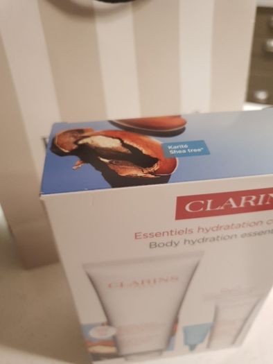 FREE Tote Bag or make up bag - Clarins Body Hydration Essentials- Brand New Boxed 3 piece Set