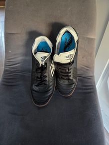 umbro  sneakers