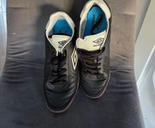 umbro  sneakers