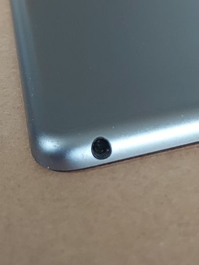 Apple Ipad Mini 1st Generation, 16GB, Black, Activation Locked, in very good cosmetic condition