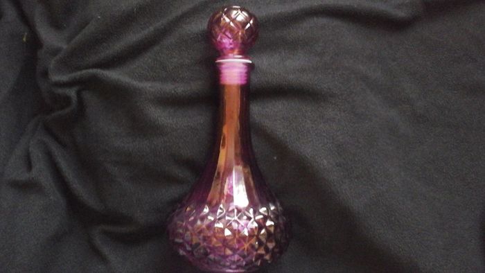 Glass decanter