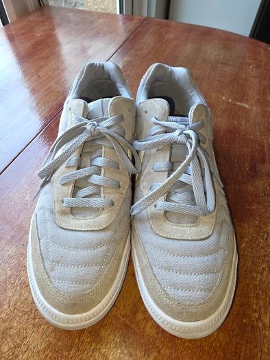 Nike trainers