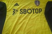 leeds United goalkeeper Jersey