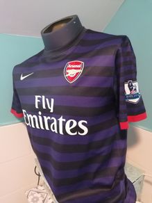 aresnal away Jersey 12/13