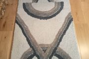 Hand tufted rug. 150x90 ( 3ft by 5ft ).