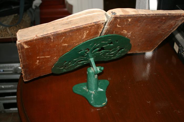 Cast Iron Book Holder