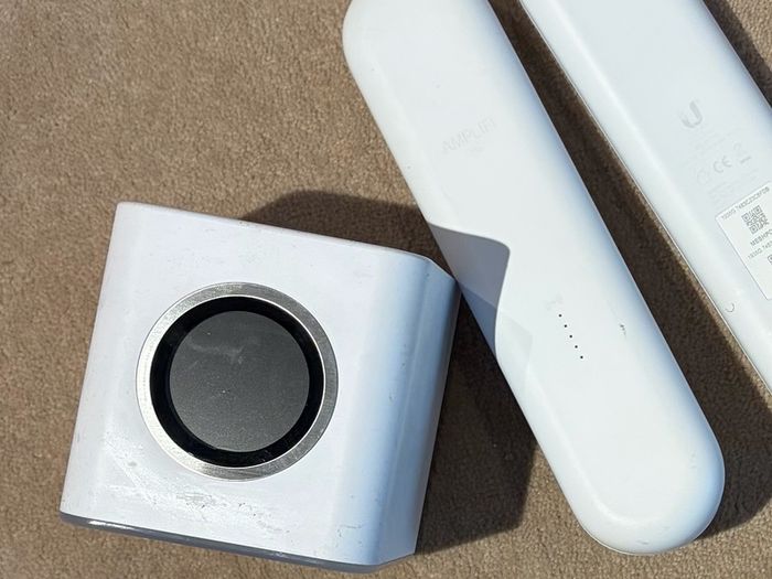 Ubiquiti AmpliFi HD Kit Home Mesh WiFi System AFI-HD-UK
