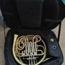 French horn Image 2