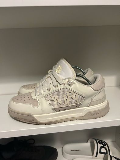 Amiri trainers