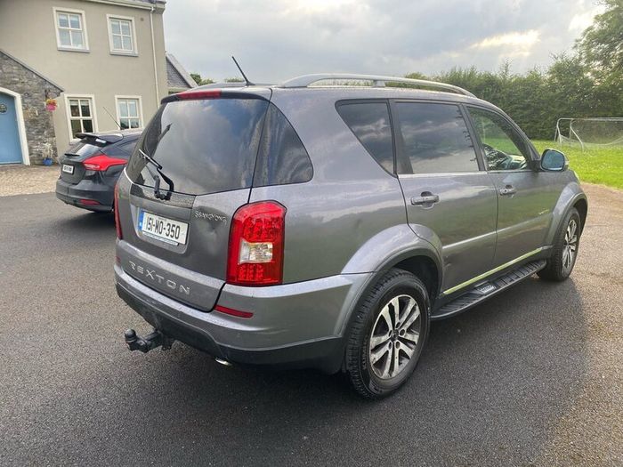 Ssangyong Rexton 2.0 XDI 5 seat Business Edition