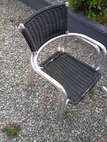table and 2 chairs
