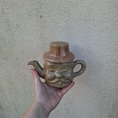 Novelty tea pot postage possible