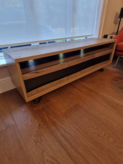 TV Unit