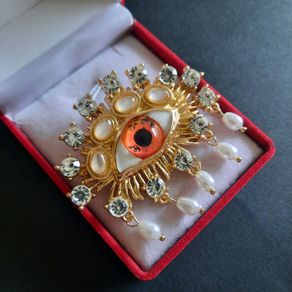 All-Seeing Eye Crystal Brooch Surrealistic Eye Pin Badge with Crystals Pin Mystical Spiritual Jewellery